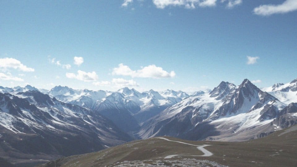 Czym są zdobywcy Korony Himalajów i Karakorum?