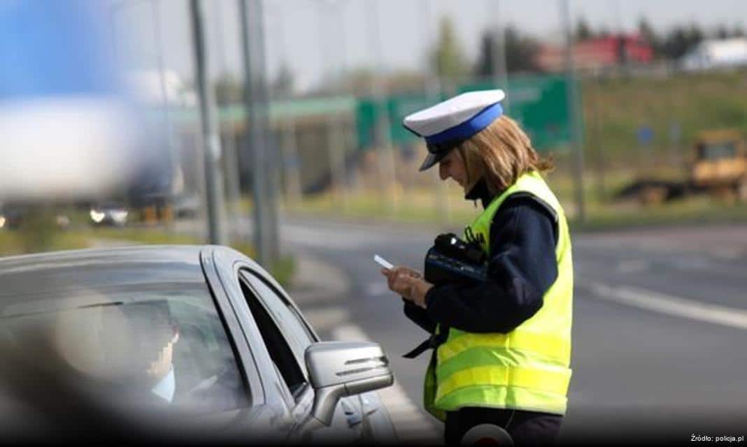 Wypadek drogowy na ul. Ducha Świętego w Mielcu